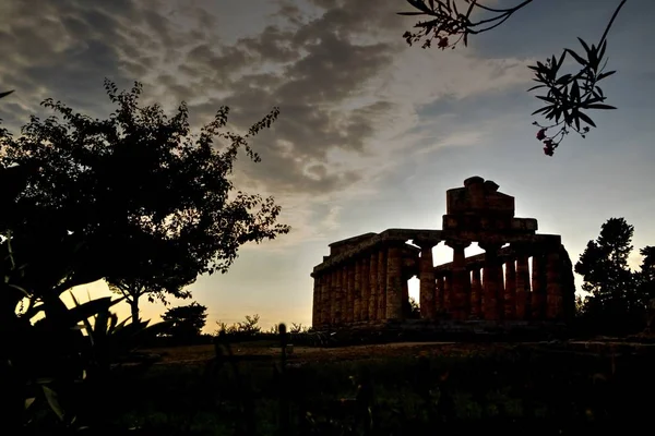 Ruínas Antigas Paestum Italy Remanesce Dos Edifícios Religiosos Dominação Grega — Fotografia de Stock