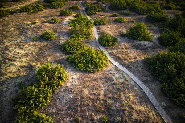 Uitzicht Vanaf Het Gedreun Van Een Route Die Ontworpen Worden — Gratis stockfoto