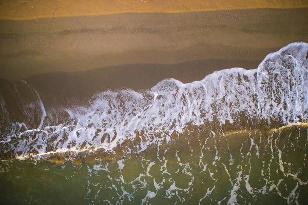 Ovanifrån Havet Vågorna Sandstranden — Stockfoto