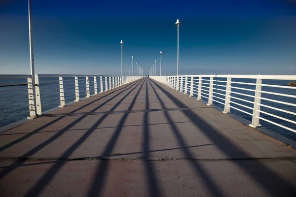 Blick Auf Die Weiße Seebrücke Von Marina Massa Toskana Ital — Stockfoto