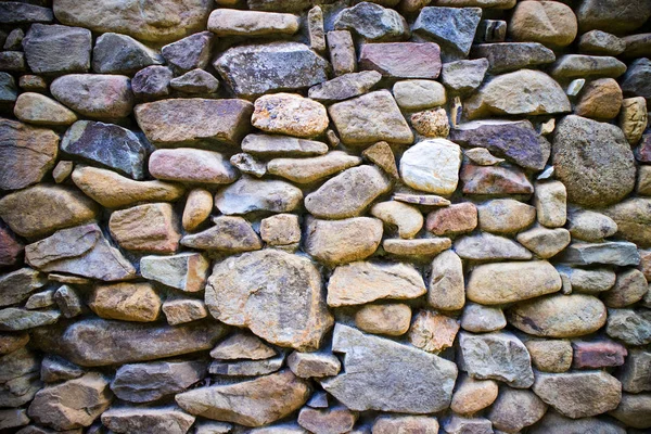 Стена Построенная Использованием Речных Камней — стоковое фото