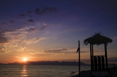 Gözlem ve denetim için yaz sezonu boyunca denizde kurtarma noktası.