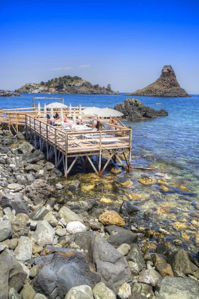 Las Playas Zancos Aci Trezza Sicilia Italia —  Fotos de Stock