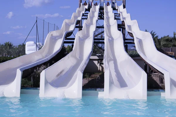 Rodamientos Estructuras Metálicas Arquitectónicas Parque Agua — Foto de Stock