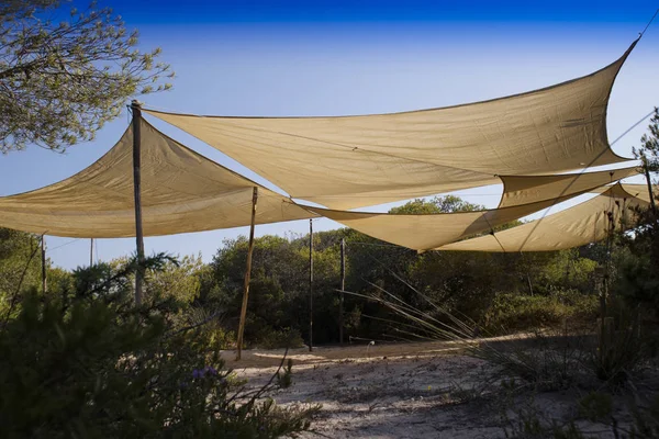 Punto Protegido Luz Solar Con Uso Cortinas Oblicuas — Foto de Stock