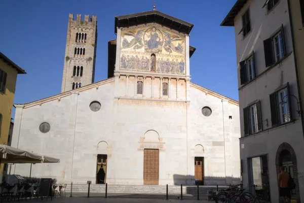 Basiliek van San Frediano Lucca — Stockfoto