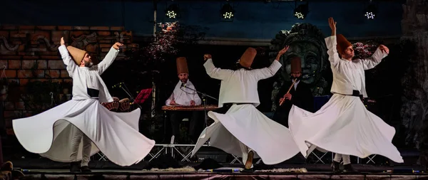 Whirling Whirling Spirito Pianeta Mevlevi Whirling Sema의 — 스톡 사진