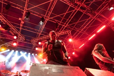 Bergamo, İtalya - 04 Ağustos 2018: Brezilya heavy metal grubu Metal için acil durumda Filagosto Festival Filago (Bg), Sepultura gerçekleştirir. Brambilla Simone canlı haber fotoğrafçı
