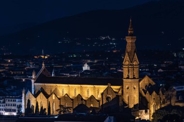 Kutsal (Basilica di Santa Croce) çapraz, Floransa, yatay görüntü Fransisken kilisesi Bazilikası gece görünümü