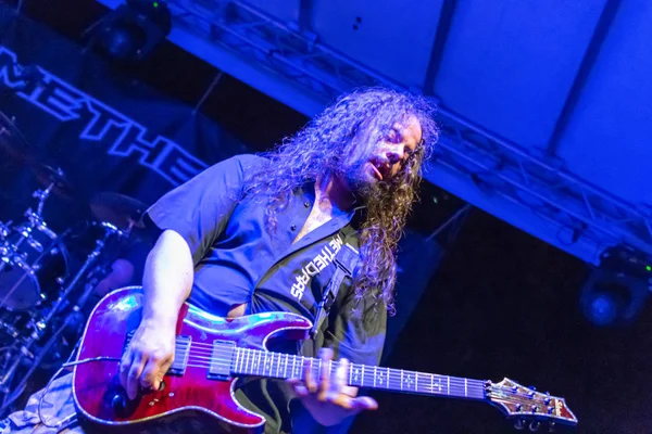 Bergamo, İtalya - 26 Ağustos 2018: İtalyan Thrash-Death Metal grubu Pollo Metal festivalinde SPAZIO Polaresco (Bg), Methedras gerçekleştirir. Brambilla Simone canlı haber fotoğrafçı