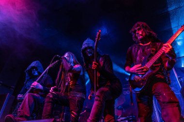 Pavia, İtalya - 20 Eylül 2018: İtalyan senfonik siyah metal Darkend Dagda Live Club adlı gerçekleştirir. Brambilla Simone canlı haber fotoğrafçı