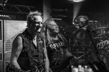 Milan, İtalya - 3 Ekim 2018: Alman power metal grubu efsane kulüpte Primal Fear gerçekleştirir. Brambilla Simone canlı haber fotoğrafçı