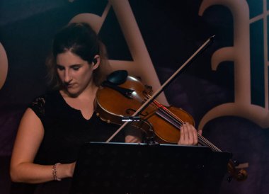 Pavia, İtalya - 31 Ekim 2018: Alman senfonik metal müzik grubu Haggard Dagda Live Club adlı gerçekleştirir. Brambilla Simone canlı haber fotoğrafçı