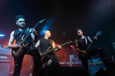 Pavia, İtalya - 31 Ekim 2018: İtalyan modern senfonik power metal grubu Dagda Live Club adlı ses fırtına gerçekleştirir. Brambilla Simone canlı haber fotoğrafçı