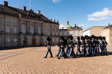 Copenaghen 'de muhafızı değiştirme