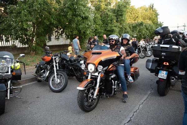 Fiesta anual de motos llamada FESTA BIKERS en Colonia al Serio  ( — Foto de Stock