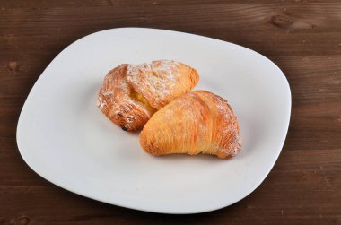 Sfogiatella, tipik Katmerli dondurma pasta Napoli İtalya