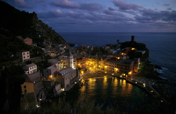 Vernazza, Cinque Terre, La Spezia, Liguria, Italia —  Fotos de Stock