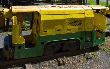 Kömür madenciliği siyah - açık için eski lokomotif