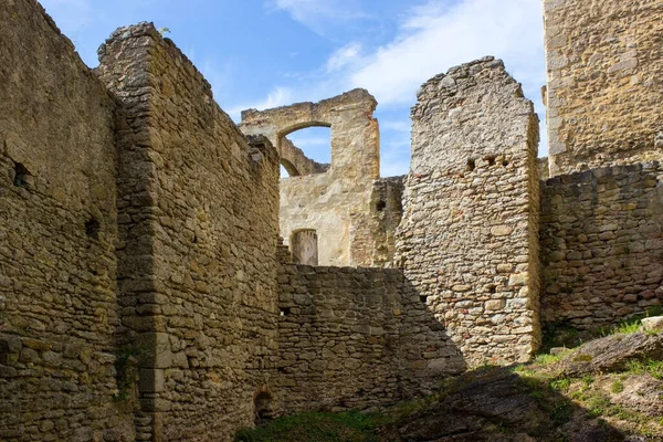 捷克共和国Landstejn城堡废墟的墙壁 — 图库照片