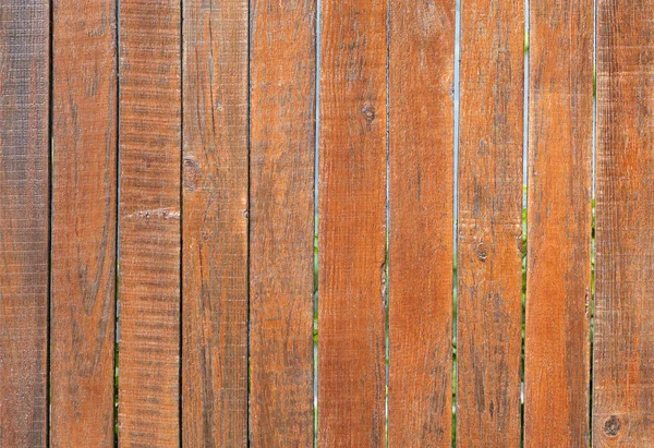 Antigua Cerca Madera Gris Envejecida Está Pintada Con Pintura Naranja — Foto de Stock