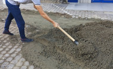 Alt düzey harcı ve kaldırım kaldırım karosu onarmak için kürek Vakfı