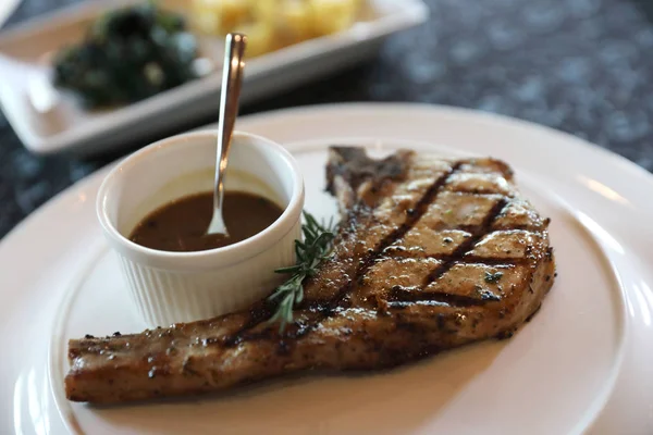 Pork Chop Steak Garlic Roasted Potatoes — Stock Photo, Image