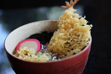 Udon noodle ile Kızarmış karides tempura, Japon yemekleri