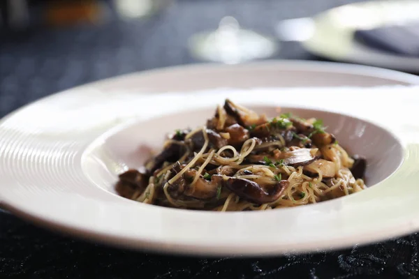 Spaghetti Truffle Cream Sauce Mushroom — Stock Photo, Image