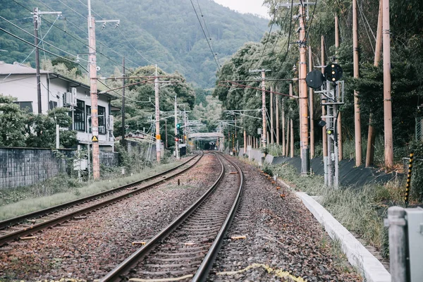 Ιαπωνικά Τοπικών Σιδηροδρόμων Και Σιδηροδρομικό Σταθμό Στυλ Vintage Φιλμ — Φωτογραφία Αρχείου