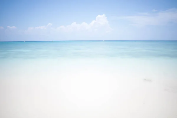Puesta Sol Tropical Playa Krabi Tailandia Larga Exposición — Foto de Stock