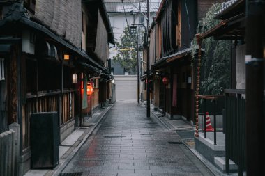 Gion Kyoto şehir merkezinde kentsel geçit