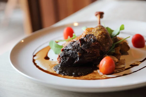 Entenconfit Gebratene Entenkeule Französisches Essen — Stockfoto