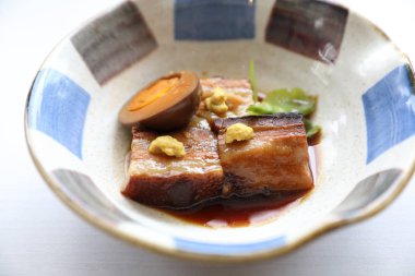 haşlanmış domuz kızartma Japon gıda tarzı 