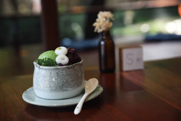 Japanese Dessert Anmitsu Green Tea Ice Cream Red Bean Moji — Stock Photo, Image