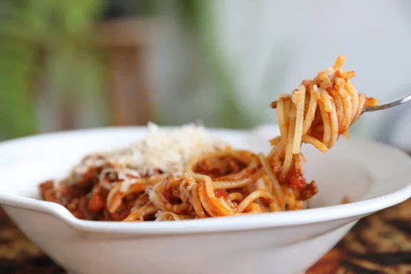Espaguetis Boloñeses Espaguetis Con Salsa Tomate Con Queso Comida Italiana —  Fotos de Stock