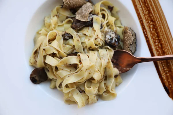 Pasta Black Truffles Wood Background Italian Food — Stock Photo, Image