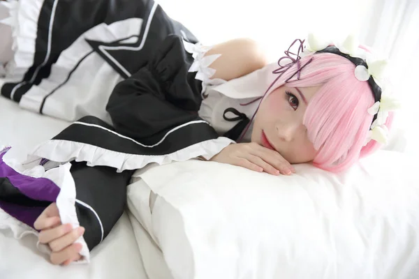 Japonya Anime Cosplay Kadın Beyaz Japon Hizmetçi Beyaz Sesi Odasında — Stok fotoğraf