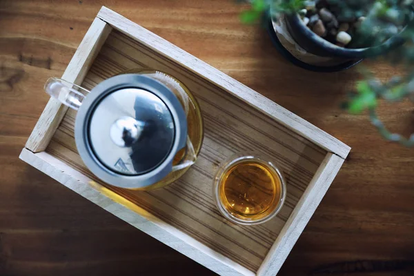 Hete Theekopje Met Theepot Drank Houten Tafel — Stockfoto