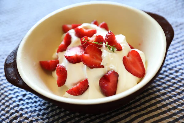 Strawberry with cream on table dessert — Stock Photo, Image