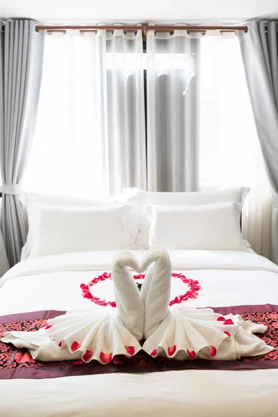 Bed room in thai traditional style — Stock Photo, Image