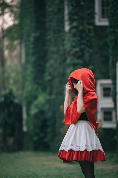 Portrait young woman with Little Red Riding Hood costume — Stock Photo, Image