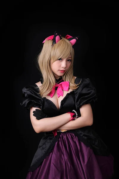 Porträt Von Japan Anime Cosplay Mädchen Isoliert Schwarzem Hintergrund — Stockfoto