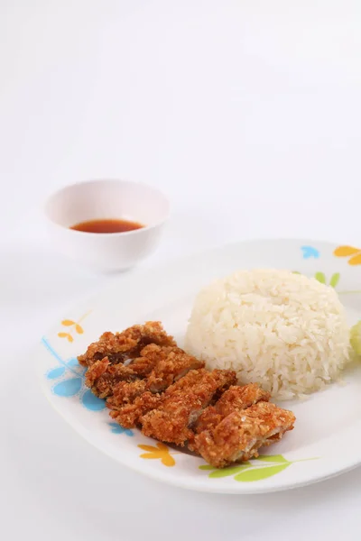 Тайская Кухня Жареный Цыпленок Рисом Khao Mun Kai Деревянном Фоне — стоковое фото