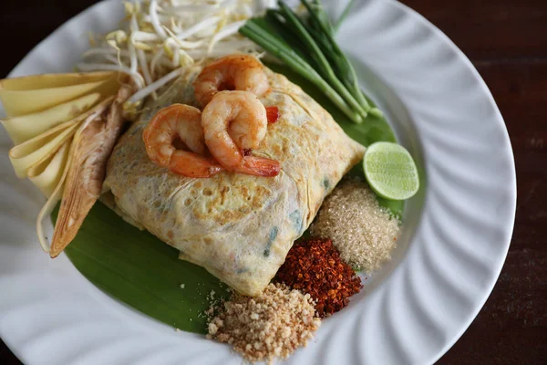 Nourriture Thaïlandaise Locale Pad Thai Nouilles Frites Aux Crevettes — Photo