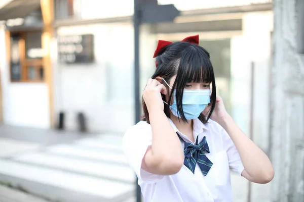 Asian School Girl Mask Urban City Tree Background — Stock Photo, Image