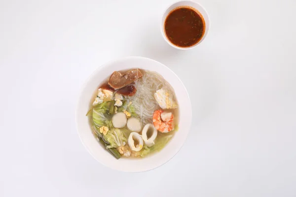 Nourriture Locale Soupe Thaïlandaise Sukiyaki Isolée Dans Nourriture Rue Blanche — Photo