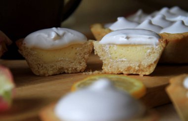Limon tartlets bölümünde