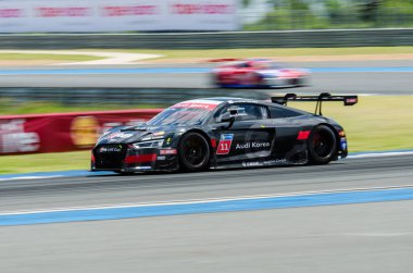 Buriram - Tayland 24: Audi R8 Lms Kupası ekranda Buriram süper yarış 2016 Chang uluslararası yarış pistlerinde 24 Temmuz 2016, Buriram, Tayland.