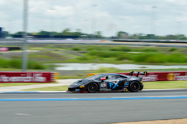 BURIRAM - THAILAND 24 : Lamborghini Super Trofeo Asia on display Buriram Super Race 2016 at Chang International Racing Circuit on July 24, 2016, Buriram, Thailand.